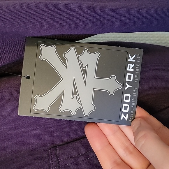 NWT Zoo York Hoodie - Picture 3 of 7